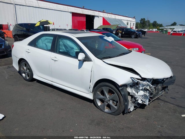 Aukcja sprzedaży 2014 Toyota Camry Se Sport, vin: 4T1BF1FK0EU393614, numer aukcji: 45891760