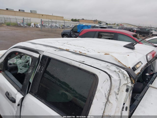 Ford Maverick Xl 2022 3FTTW8F90NRA48363 Image 15