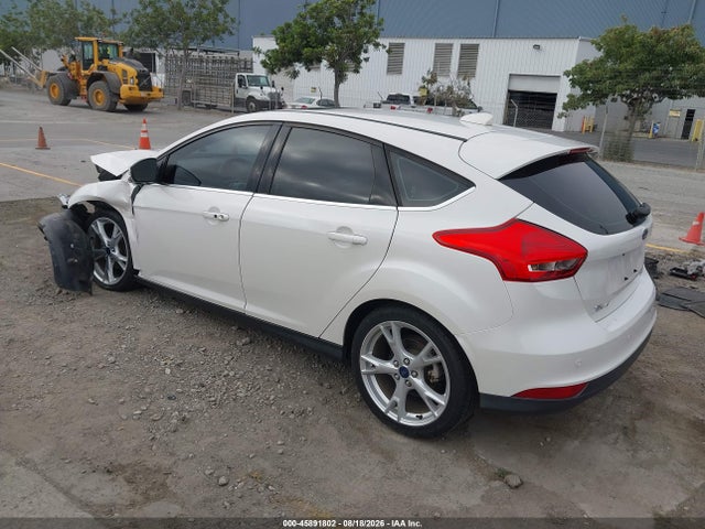 Ford Focus Titanium 2015 1FADP3N22FL341860 Image 3