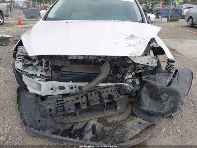 1FADP3N22FL341860 Ford Focus Titanium