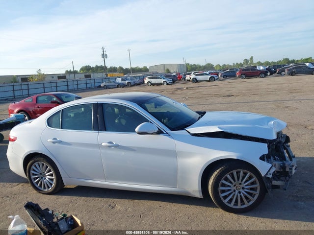 2021 Alfa Romeo Giulia Awd მანქანა იყიდება აუქციონზე, vin: ZARFANAN6M7639694, აუქციონის ნომერი: 45891808
