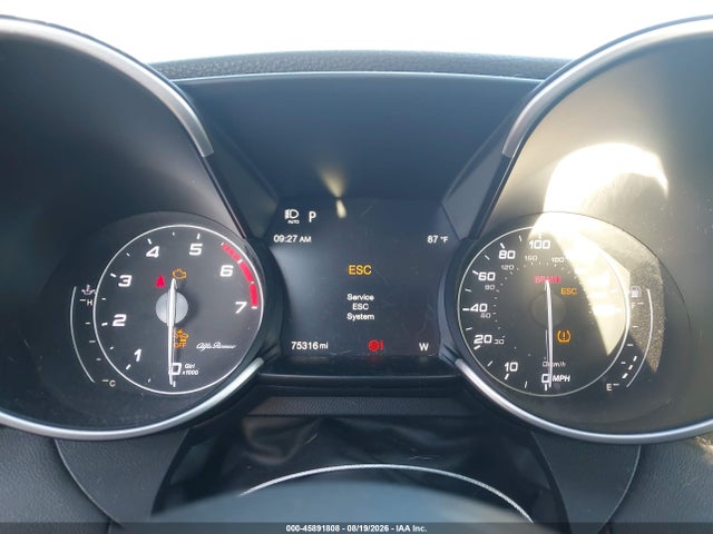 2021 Alfa Romeo Giulia Awd მანქანა იყიდება აუქციონზე, vin: ZARFANAN6M7639694, აუქციონის ნომერი: 45891808