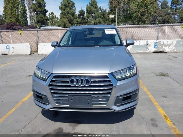 Audi Q7 3.0t Premium 2017 WA1LAAF71HD034435 Image 12