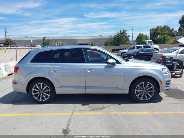 Audi Q7 3.0t Premium 2017 WA1LAAF71HD034435 Image 13