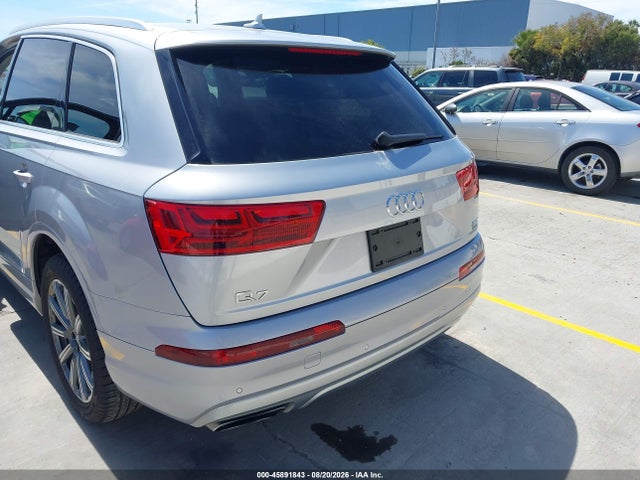 Audi Q7 3.0t Premium 2017 WA1LAAF71HD034435 Image 6