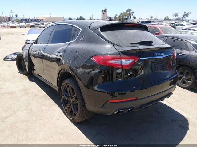 Maserati Levante 2018 ZN661XUA4JX279012 Image 3