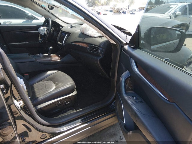 Maserati Levante 2018 ZN661XUA4JX279012 Image 5