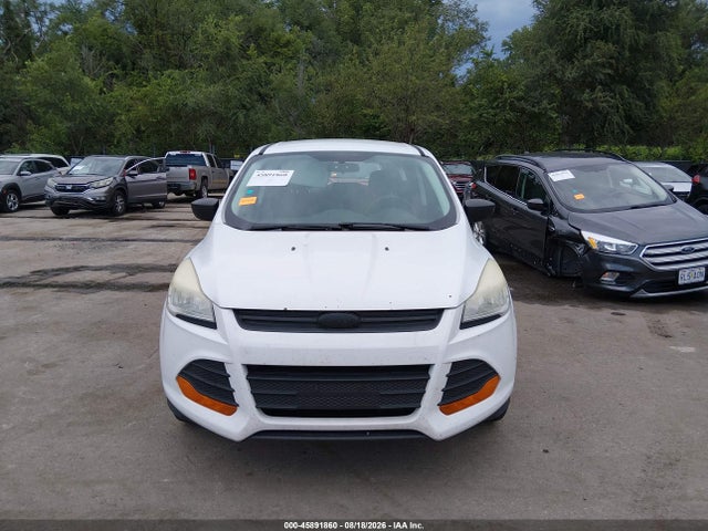45891860 :رقم المزاد ، 1FMCU0F78EUC76668 vin ، 2014 Ford Escape S مزاد بيع