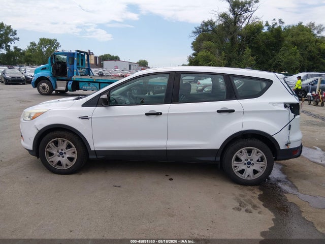 45891860 :رقم المزاد ، 1FMCU0F78EUC76668 vin ، 2014 Ford Escape S مزاد بيع