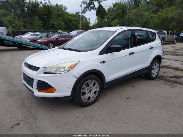 45891860 :رقم المزاد ، 1FMCU0F78EUC76668 vin ، 2014 Ford Escape S مزاد بيع