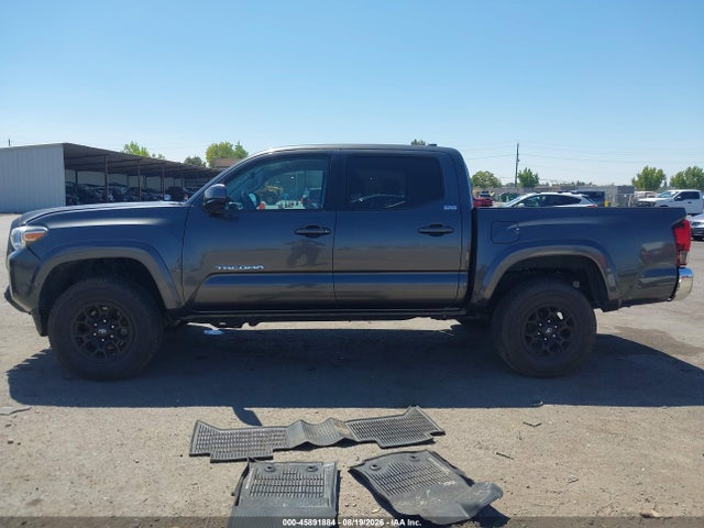 3TMCZ5AN7KM218205 Toyota Tacoma Sr5 V6