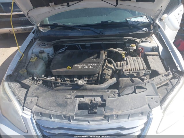 45891906 :رقم المزاد ، 1C3CCBAB1DN647164 vin ، 2013 Chrysler 200 Lx مزاد بيع