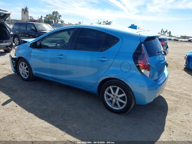 JTDKDTB32F1109097 Toyota Prius C Four