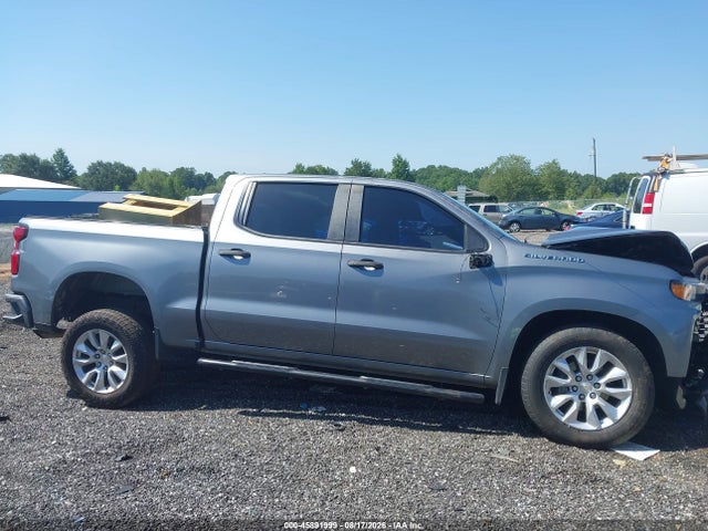 Продаж на аукціоні авто 2021 Chevrolet Silverado 1500 2wd  Short Bed Custom, vin: 1GCPWBEK8MZ298723, номер лоту: 45891999