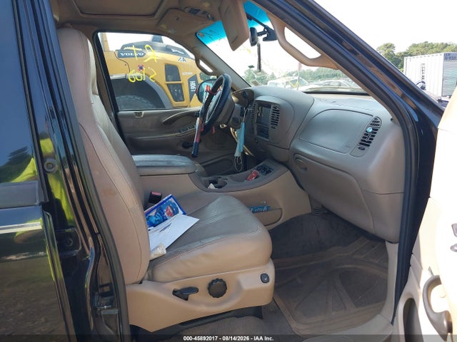 Aukcja sprzedaży 2002 Ford Expedition Eddie Bauer, vin: 1FMFU18L82LA37927, numer aukcji: 45892017