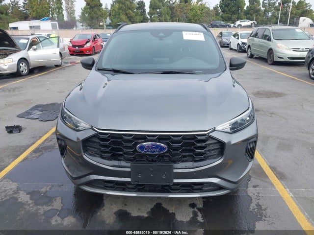 Продаж на аукціоні авто 2023 Ford Escape St-line, vin: 1FMCU0MZ7PUB38921, номер лоту: 45892019