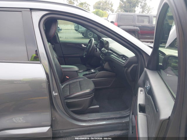 Продаж на аукціоні авто 2023 Ford Escape St-line, vin: 1FMCU0MZ7PUB38921, номер лоту: 45892019