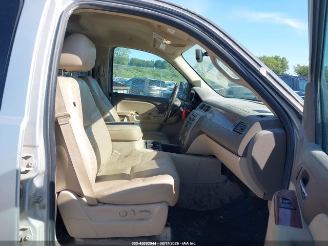 2013 Gmc Yukon Xl 1500 Slt მანქანა იყიდება აუქციონზე, vin: 1GKS2KE70DR133805, აუქციონის ნომერი: 45892044