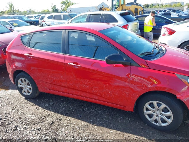 2012 Hyundai Accent Gs მანქანა იყიდება აუქციონზე, vin: KMHCT5AE7CU048535, აუქციონის ნომერი: 45892127