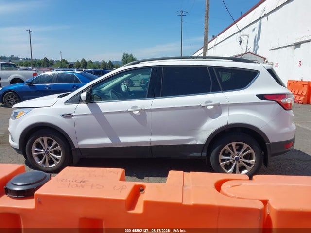 Ford ESCAPE SE 2018 1FMCU0GD5JUB85632 Image 14