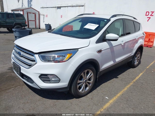 Ford ESCAPE SE 2018 1FMCU0GD5JUB85632 Image 2