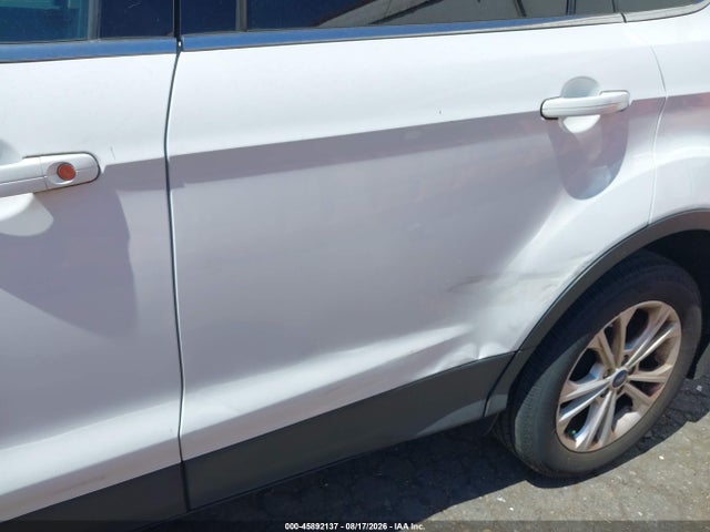 Ford ESCAPE SE 2018 1FMCU0GD5JUB85632 Image 6
