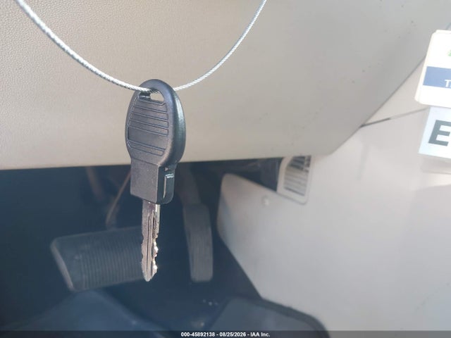 45892138 :رقم المزاد ، 2A4RR5DG3BR675779 vin ، 2011 Chrysler Town & Country Touring مزاد بيع
