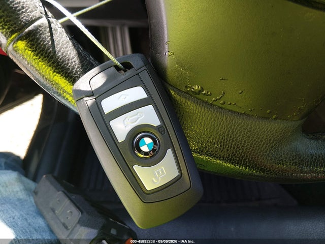 45892238 :رقم المزاد ، WBAFU7C50BDU55051 vin ، 2011 Bmw 535i Xdrive مزاد بيع
