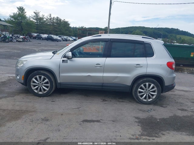 Aukcja sprzedaży 2011 Volkswagen Tiguan Se, vin: WVGAV7AX0BW548537, numer aukcji: 45892256