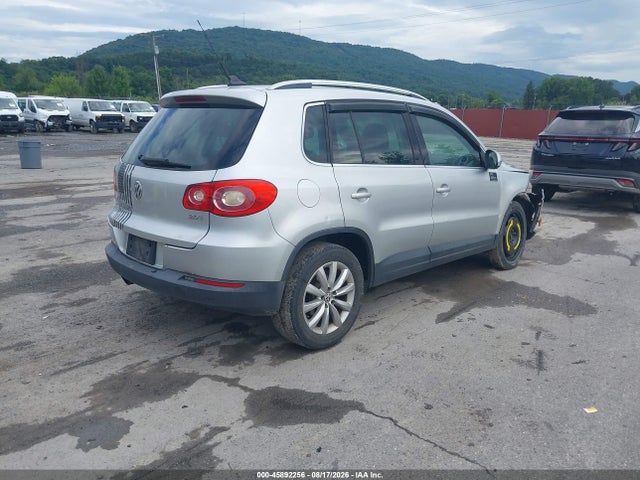Aukcja sprzedaży 2011 Volkswagen Tiguan Se, vin: WVGAV7AX0BW548537, numer aukcji: 45892256