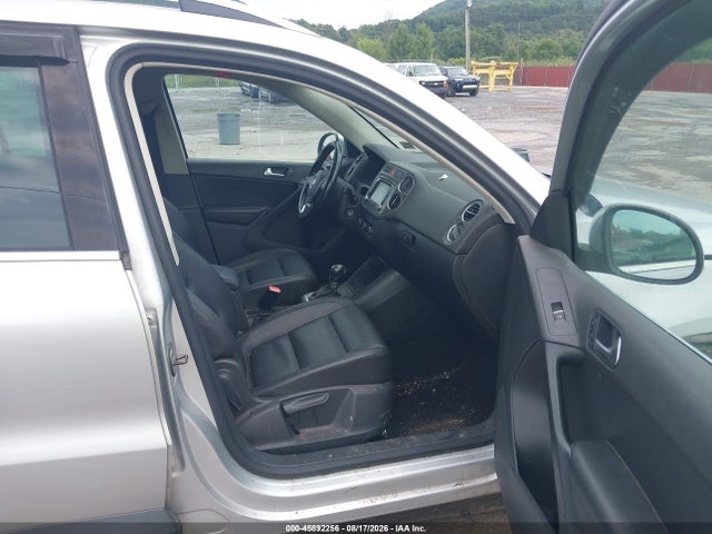 Aukcja sprzedaży 2011 Volkswagen Tiguan Se, vin: WVGAV7AX0BW548537, numer aukcji: 45892256