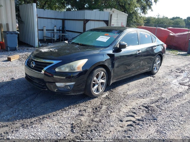 2015 Nissan Altima 2.5 Sv მანქანა იყიდება აუქციონზე, vin: 1N4AL3AP7FC163640, აუქციონის ნომერი: 45892290