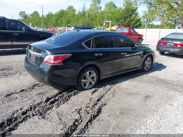 2015 Nissan Altima 2.5 Sv მანქანა იყიდება აუქციონზე, vin: 1N4AL3AP7FC163640, აუქციონის ნომერი: 45892290