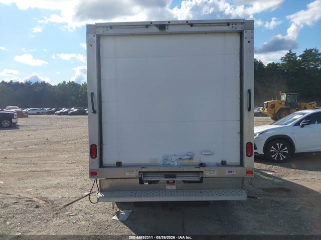 1FDBF8ZM3KKA86029 Ford Transit-350 Cab