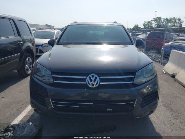 2013 Volkswagen Touareg Vr6 Sport მანქანა იყიდება აუქციონზე, vin: WVGEF9BPXDD006286, აუქციონის ნომერი: 45892362