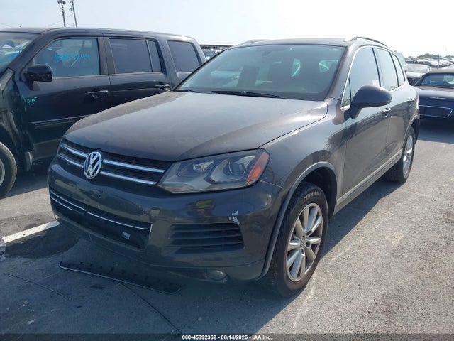 2013 Volkswagen Touareg Vr6 Sport მანქანა იყიდება აუქციონზე, vin: WVGEF9BPXDD006286, აუქციონის ნომერი: 45892362