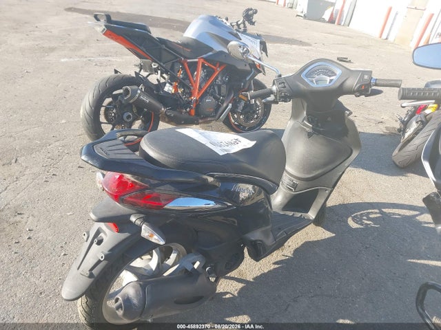 Piaggio Liberty 150/150 S 2023 ZAPM898G2P7003885 Image 11