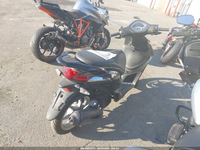 Piaggio Liberty 150/150 S 2023 ZAPM898G2P7003885 Image 4
