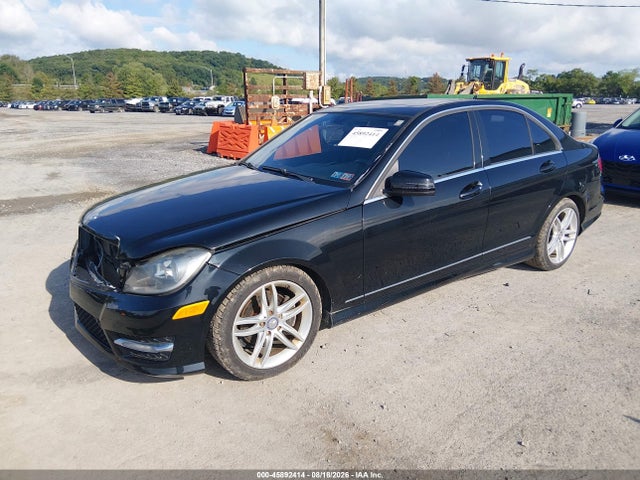 Auction sale of the 2012 Mercedes-benz C 300 Luxury 4matic/sport 4matic, vin: WDDGF8BB5CR203109, lot number: 45892414