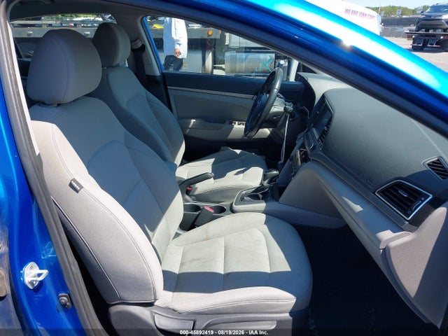 Продажа на аукционе авто 2017 Hyundai Elantra Se, vin: 5NPD84LF4HH014354, номер лота: 45892419