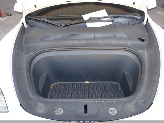 Продажа на аукционе авто 2021 Tesla Model Y Long Range Dual Motor All-wheel Drive, vin: 5YJYGDEE8MF256565, номер лота: 45892420