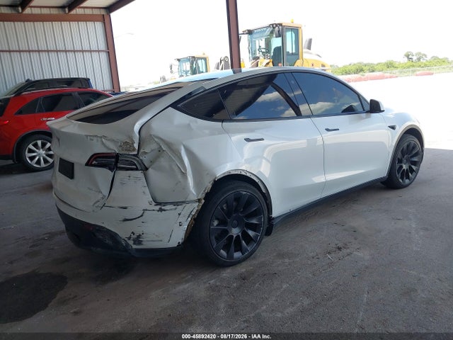 Продажа на аукционе авто 2021 Tesla Model Y Long Range Dual Motor All-wheel Drive, vin: 5YJYGDEE8MF256565, номер лота: 45892420
