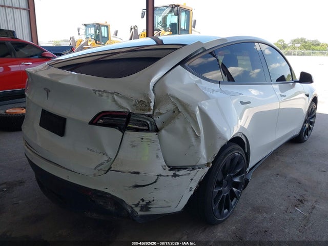 Продажа на аукционе авто 2021 Tesla Model Y Long Range Dual Motor All-wheel Drive, vin: 5YJYGDEE8MF256565, номер лота: 45892420