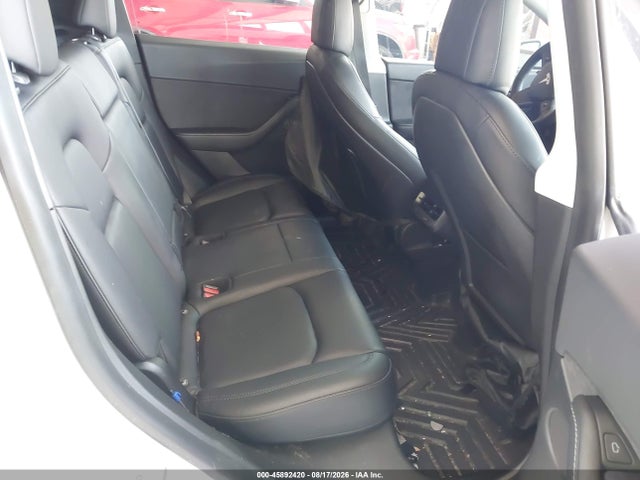 Продажа на аукционе авто 2021 Tesla Model Y Long Range Dual Motor All-wheel Drive, vin: 5YJYGDEE8MF256565, номер лота: 45892420