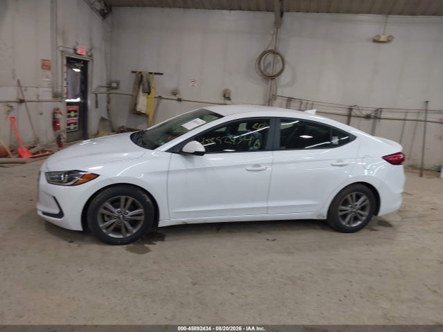 2018 Hyundai Elantra Sel მანქანა იყიდება აუქციონზე, vin: 5NPD84LF1JH356706, აუქციონის ნომერი: 45892434