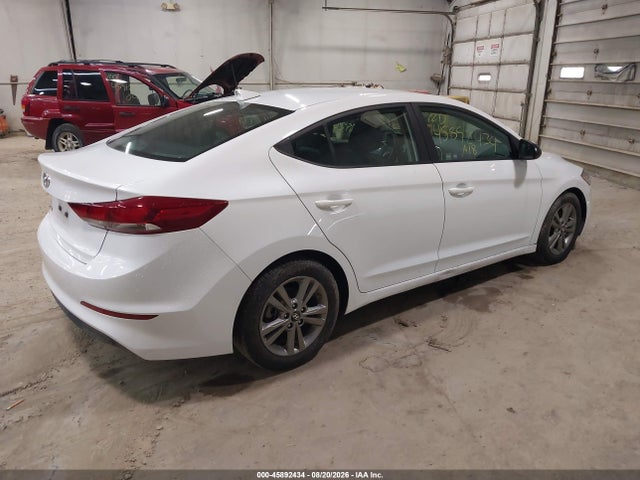 2018 Hyundai Elantra Sel მანქანა იყიდება აუქციონზე, vin: 5NPD84LF1JH356706, აუქციონის ნომერი: 45892434