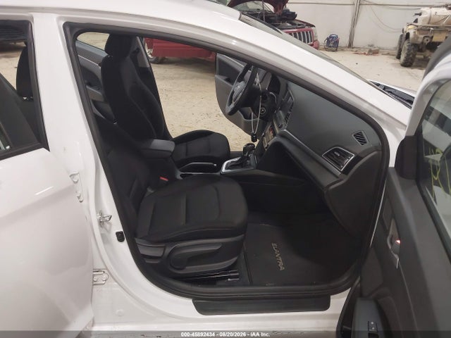 2018 Hyundai Elantra Sel მანქანა იყიდება აუქციონზე, vin: 5NPD84LF1JH356706, აუქციონის ნომერი: 45892434