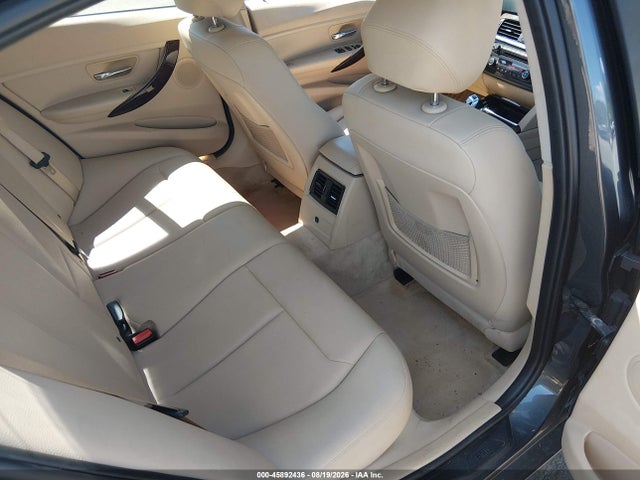 Продаж на аукціоні авто 2014 Bmw 320i Xdrive, vin: WBA3C3C5XEPV90183, номер лоту: 45892436
