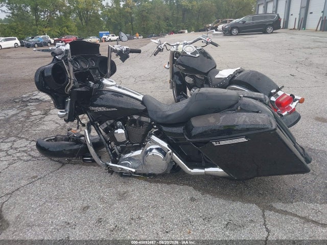 2015 Harley-davidson Flhxs Street Glide Special მანქანა იყიდება აუქციონზე, vin: 1HD1KRM11FB645466, აუქციონის ნომერი: 45892467