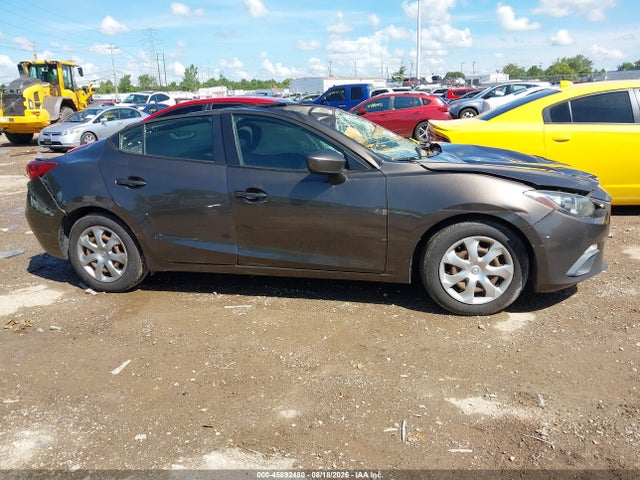 Aukcja sprzedaży 2015 Mazda Mazda3 I Sport, vin: 3MZBM1U71FM176830, numer aukcji: 45892480